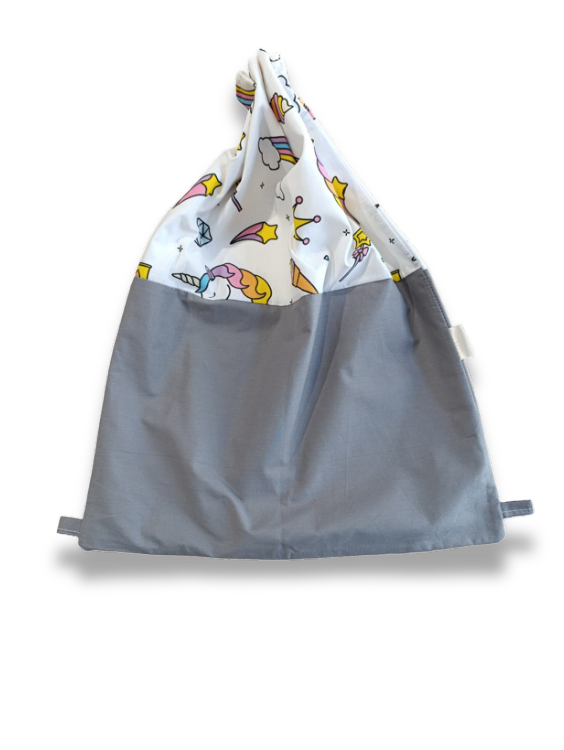 saculet-gri-cu-unicorni-no-bg saculet gri cu unicorni