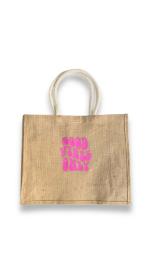 sacosa plaja only good vibes mov