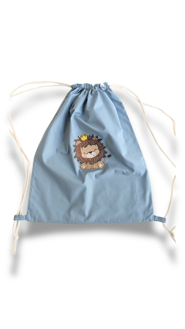 saculet cu regele leu